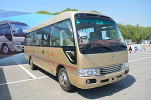 金旅XML6700J25客車(chē)（柴油國(guó)五24-26座）