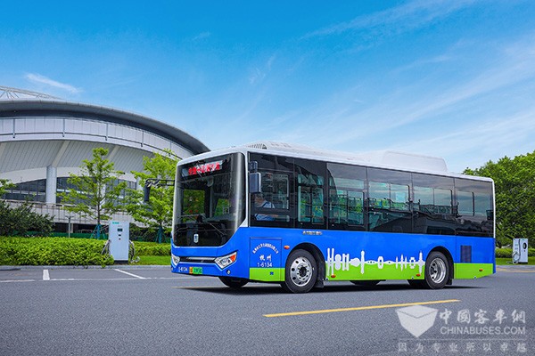 遠(yuǎn)程新能源 吉利星際客車純電動(dòng) 城市客車 杭州公交