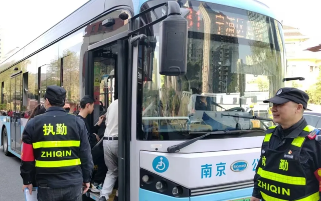 單日2.3萬人車次！南京輪渡清明保障“進行時”