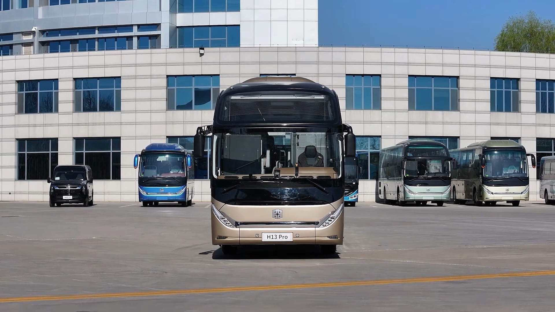 節(jié)能先鋒營運(yùn)王者 中通H13Pro旅團(tuán)客車助力新時(shí)代高品質(zhì)出行！
