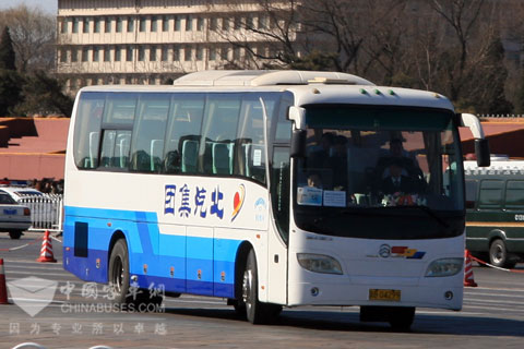 金旅客車服務(wù)2011年兩會--天安門