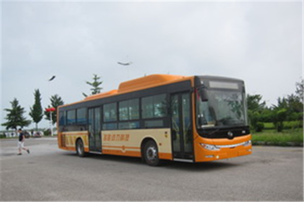 黃海DD6129CHEV5公交車（柴油/電混動(dòng)國(guó)四24-38座）