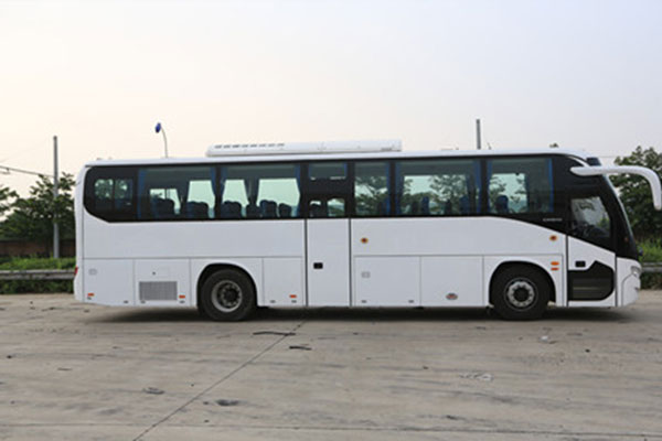 福田歐輝BJ6116EVUA-3客車（純電動24-51座）