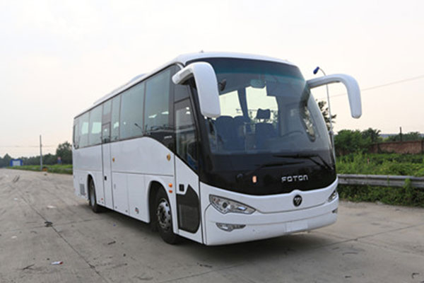 福田歐輝BJ6116EVUA-8客車（純電動(dòng)24-51座）