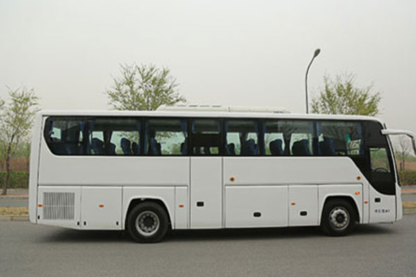 福田歐輝BJ6113U8MHB-3客車(chē)（柴油國(guó)五24-50座）