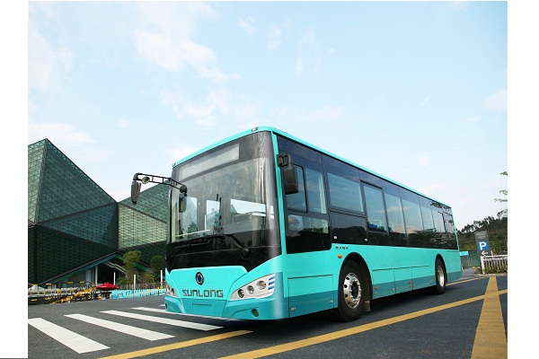 申龍SLK6109ULE0BEVK公交車（純電動10-40座）