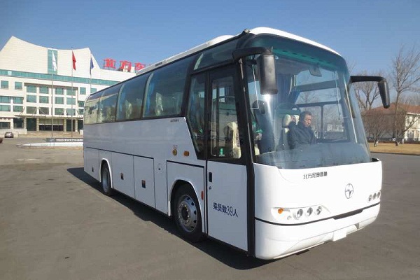 北方BFC6900L1D5客車（柴油國(guó)五24-39座）