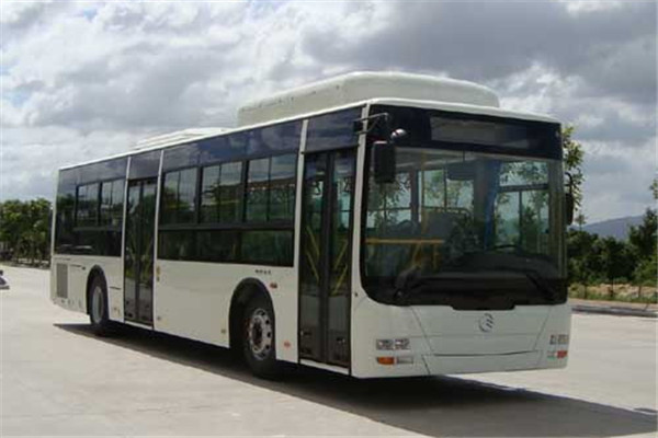 金旅XML6125JHEVG5CN2公交車(chē)（天然氣/電混動(dòng)國(guó)五10-40座）