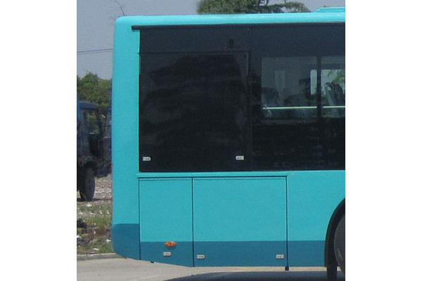 金旅XML6125JHEVG5CN2公交車(chē)（天然氣/電混動(dòng)國(guó)五10-40座）