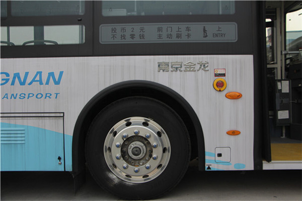 南京金龍NJL6129BEV14公交車（純電動24-36座）