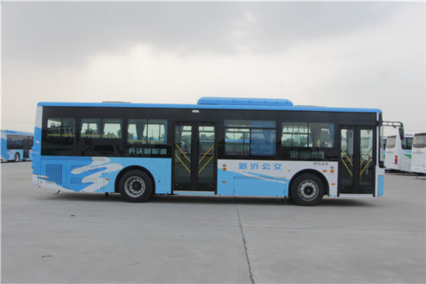 南京金龍NJL6100BEV22公交車（純電動24-41座）