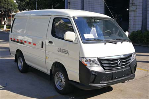 金旅XML5032XXYEV10廂式運(yùn)輸車（純電動(dòng)2座）