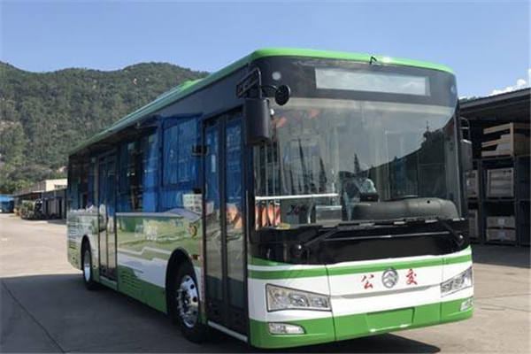 金旅XML6105JEVJ0CD公交車（純電動(dòng)20-40座）