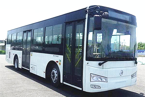 金旅XML6105JEVY0C公交車（純電動20-40座）