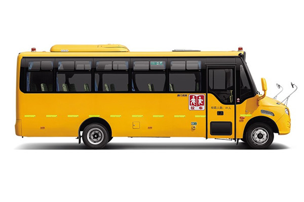 金旅XML6601J15XXC小學生專用校車（柴油國五10-19座）